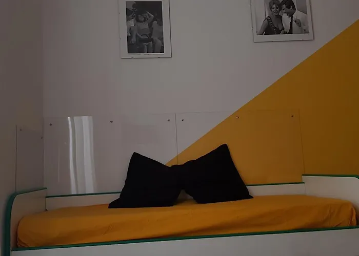 Interno Sette *